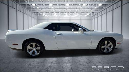 White Knuckle Clearcoat 2020 Dodge Challenger SXT