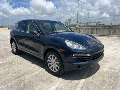2011 Porsche Cayenne Base