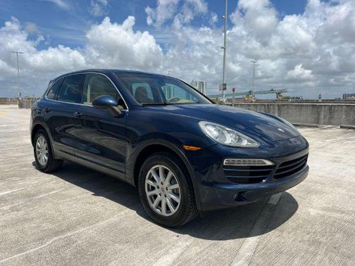 2011 Porsche Cayenne Base