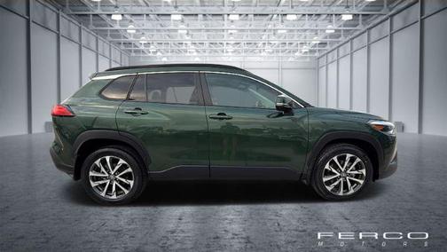 2023 Toyota Corolla Cross XLE