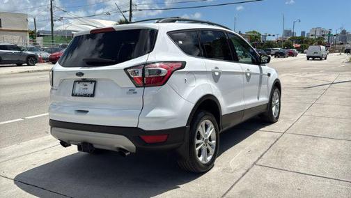 White 2017 Ford Escape SE