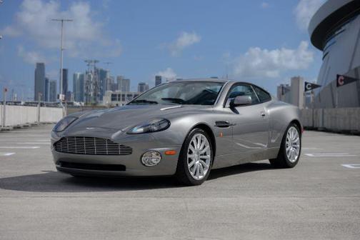 2002 Aston Martin V12 Vanquish Base