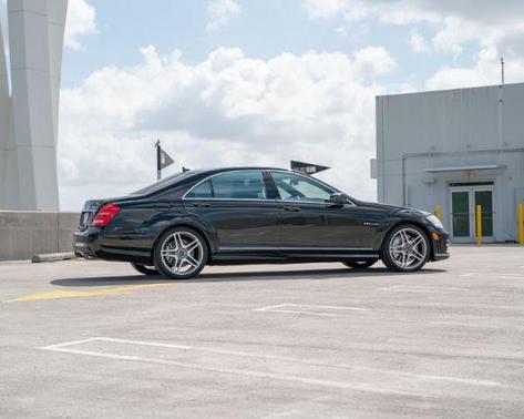 2010 Mercedes-Benz S-Class S-Class