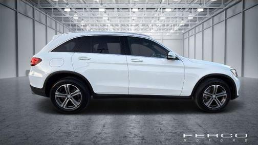 2017 Mercedes-Benz GLC 300 4MATIC