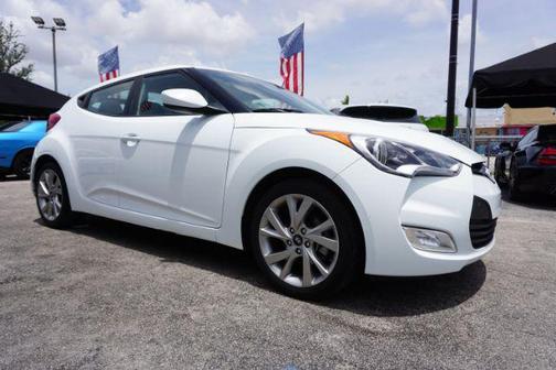 2017 Hyundai Veloster Base