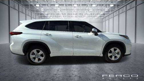 2022 Toyota Highlander L