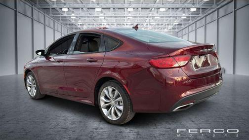 2016 Chrysler 200 S