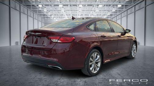 2016 Chrysler 200 S