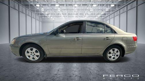 2010 Hyundai SONATA GLS