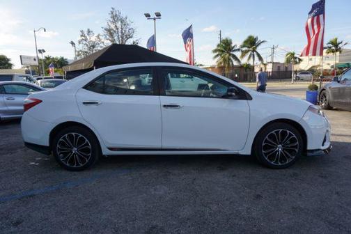2015 Toyota Corolla S Plus