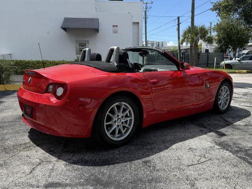 2005 BMW Z4 2.5i Roadster