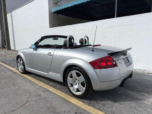 2001 Audi TT quattro
