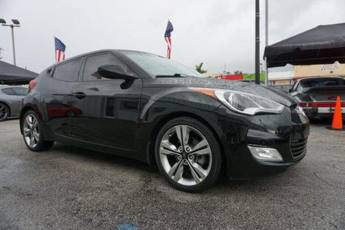 2016 Hyundai Veloster Base