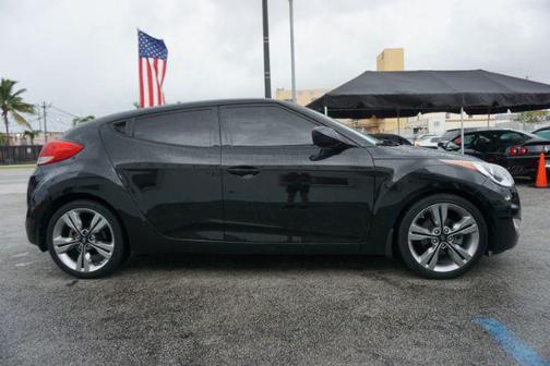 2016 Hyundai Veloster Base