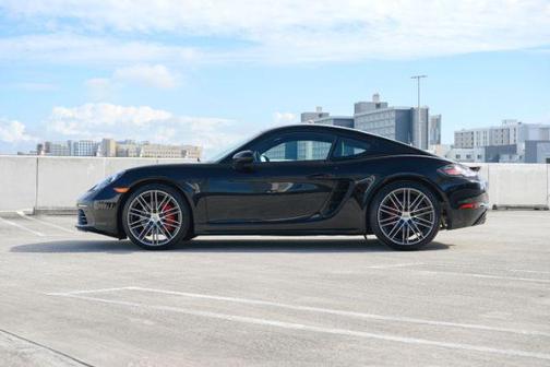 2018 Porsche 718 Cayman S