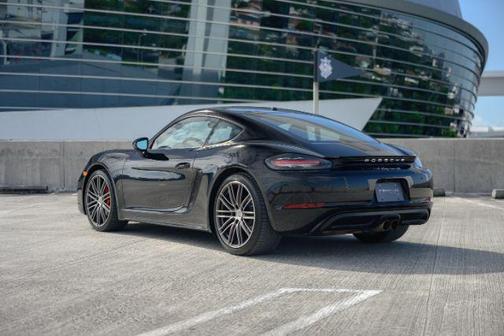 2018 Porsche 718 Cayman S
