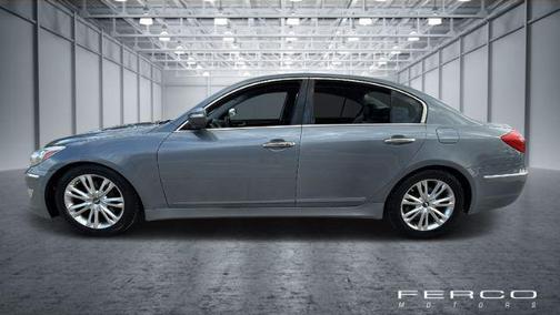 Parisian Gray 2014 Hyundai Genesis 3.8