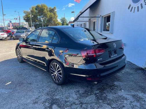 2016 Volkswagen Jetta 1.8T Sport