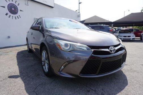 2015 Toyota Camry SE
