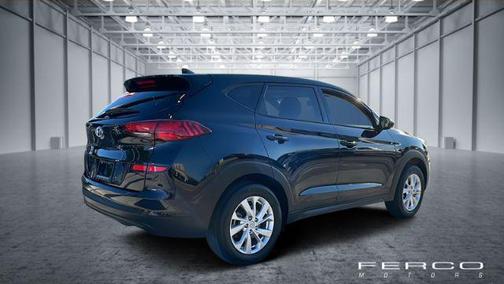 2021 Hyundai TUCSON SE
