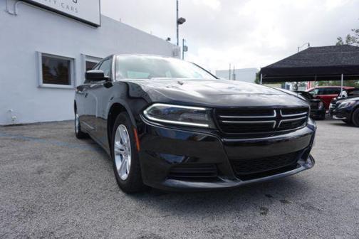 2016 Dodge Charger SE