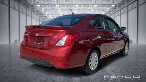 Cayenne Red Metallic 2019 Nissan Versa 1.6 SV