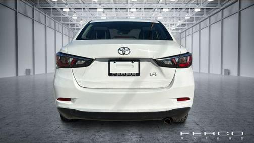 2017 Toyota Yaris iA Base