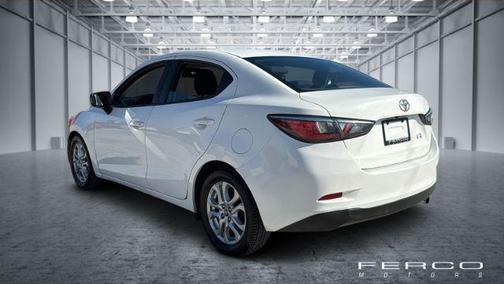 2017 Toyota Yaris iA Base