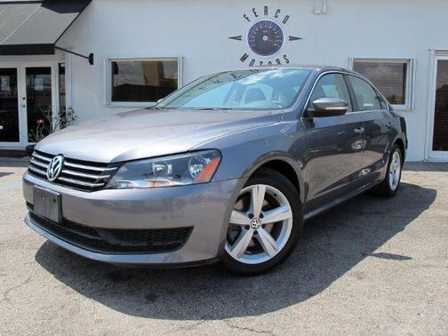 2013 Volkswagen Passat 2.5 SE