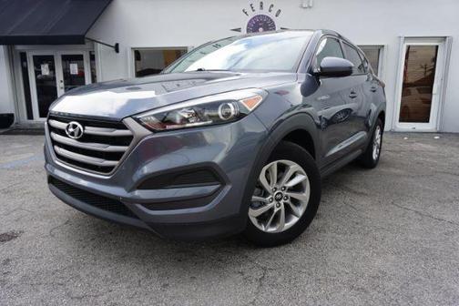 2016 Hyundai TUCSON SE