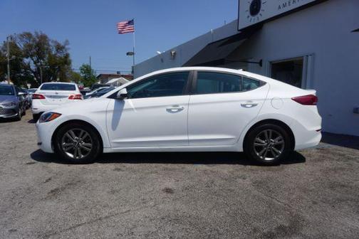 2017 Hyundai ELANTRA Limited