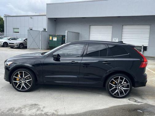 2022 Volvo XC60 Recharge Plug-In Hybrid T8 Polestar