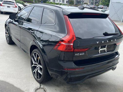 2022 Volvo XC60 Recharge Plug-In Hybrid T8 Polestar