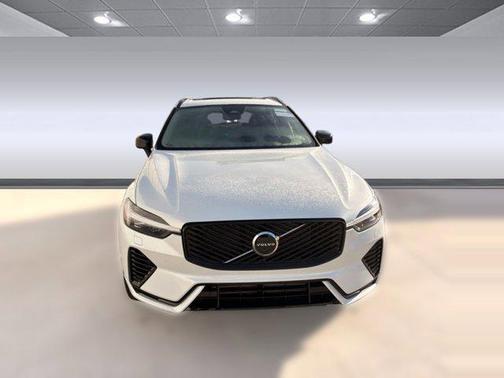 2026 Volvo XC60 Plug-In Hybrid Ultra, T8 AWD Electric/Gasoline, Dark