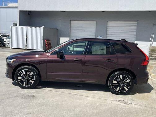 2026 Volvo XC60 B5 Core