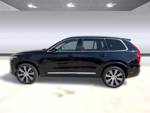 Onyx Black Metallic 2024 Volvo XC90 Recharge Plug-In Hybrid T8 Ultimate Bright Theme 7-Seater