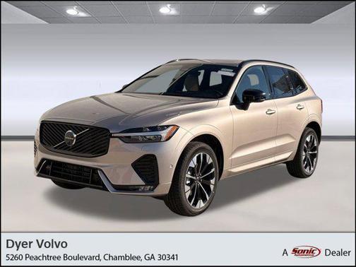 2026 Volvo XC60 B5 Plus