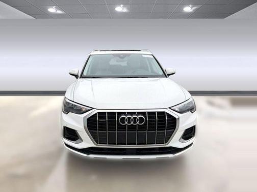 2022 Audi Q3 40 Premium