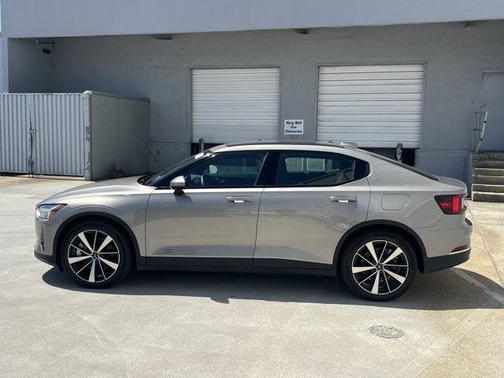 2022 Polestar 2 Long Range Dual Motor