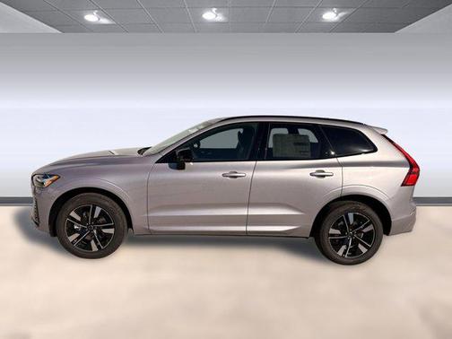 2026 Volvo XC60 B5 Core