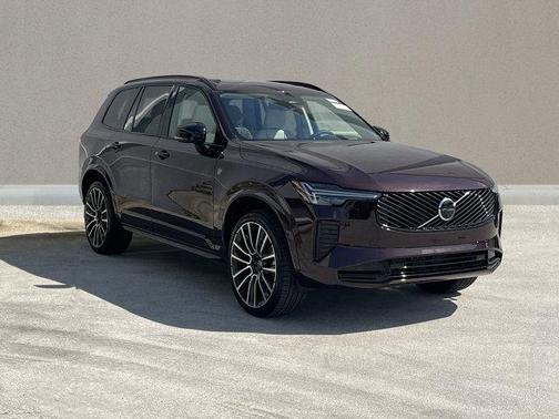 2026 Volvo XC90 B6 Ultra Dark Theme 6-Seater