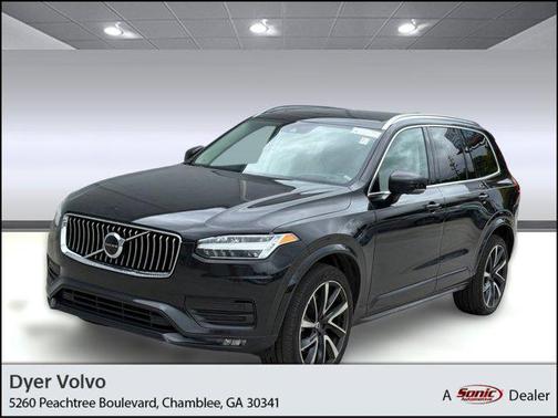 2022 Volvo XC90 T6 Momentum