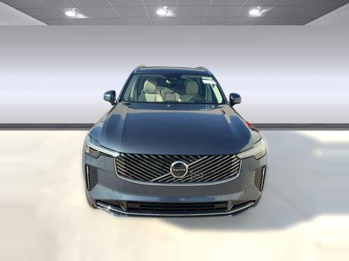 2026 Volvo XC90 B6 Ultra 7-Seater