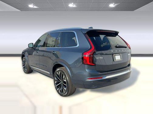 2026 Volvo XC90 B6 Ultra 7-Seater
