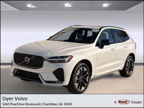 2026 Volvo XC60 B5 Plus
