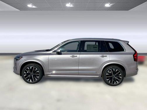 2026 Volvo XC90 B5 Core