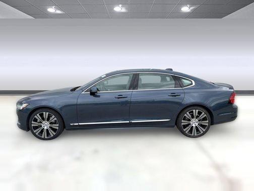 Denim Blue Metallic 2023 Volvo S90 B6 Ultimate