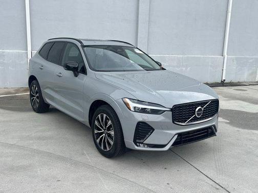 2025 Volvo XC60 B5 Core