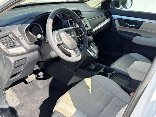 White Diamond Pearl 2017 Honda CR-V LX