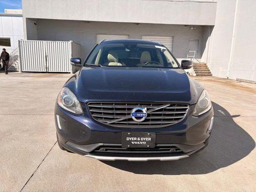 2017 Volvo XC60 T5 Inscription